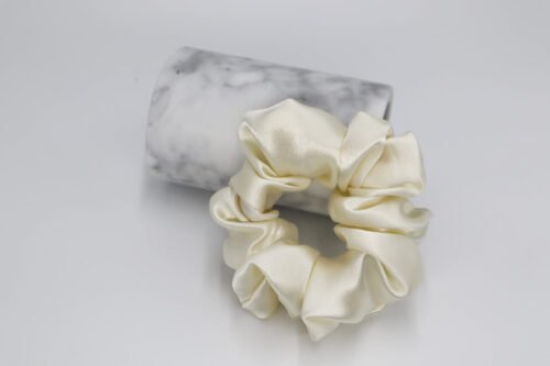 Silk Scrunchie- Ivory